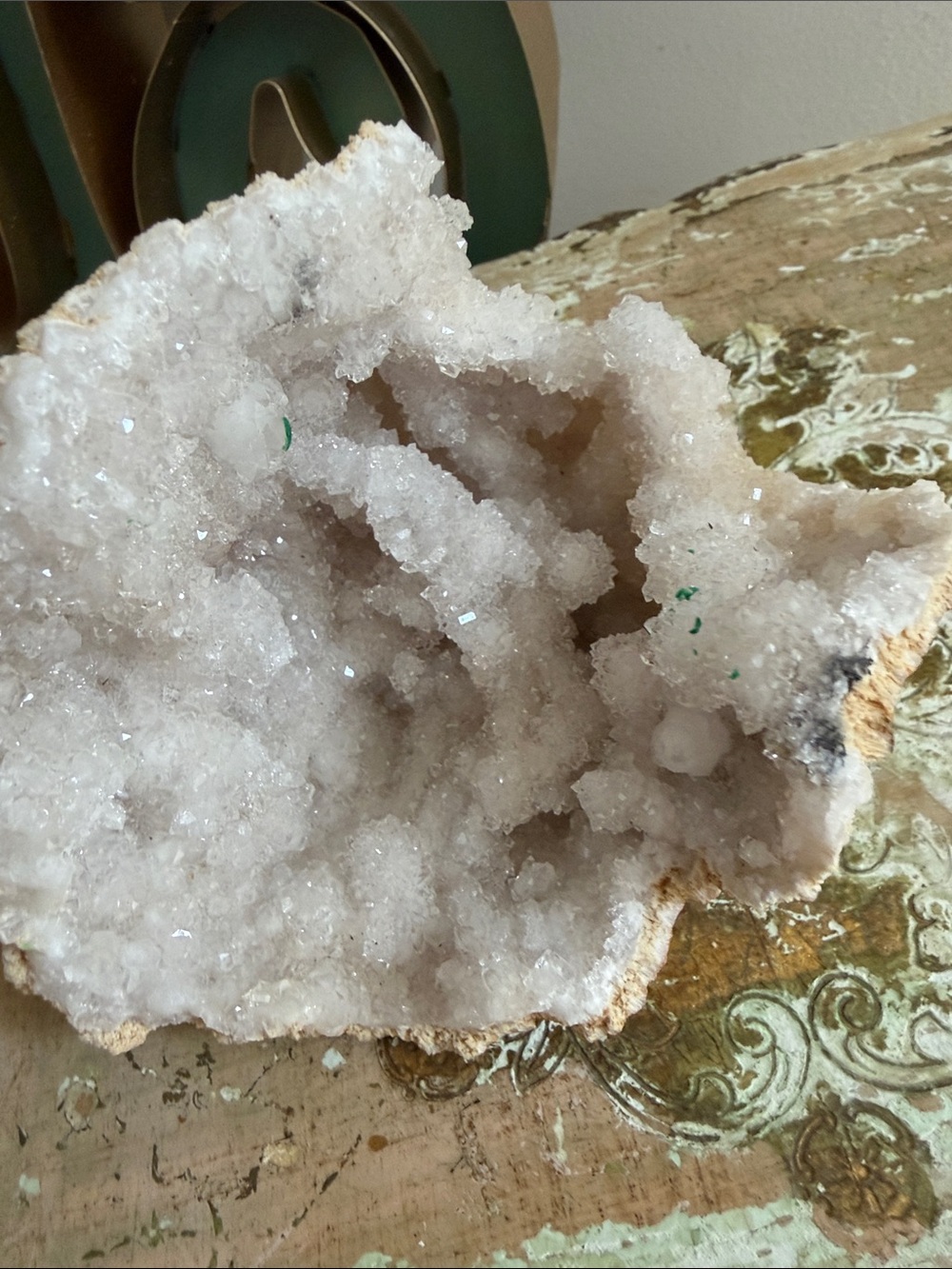 Crystal Quartz Geode - Picture 3 of 10